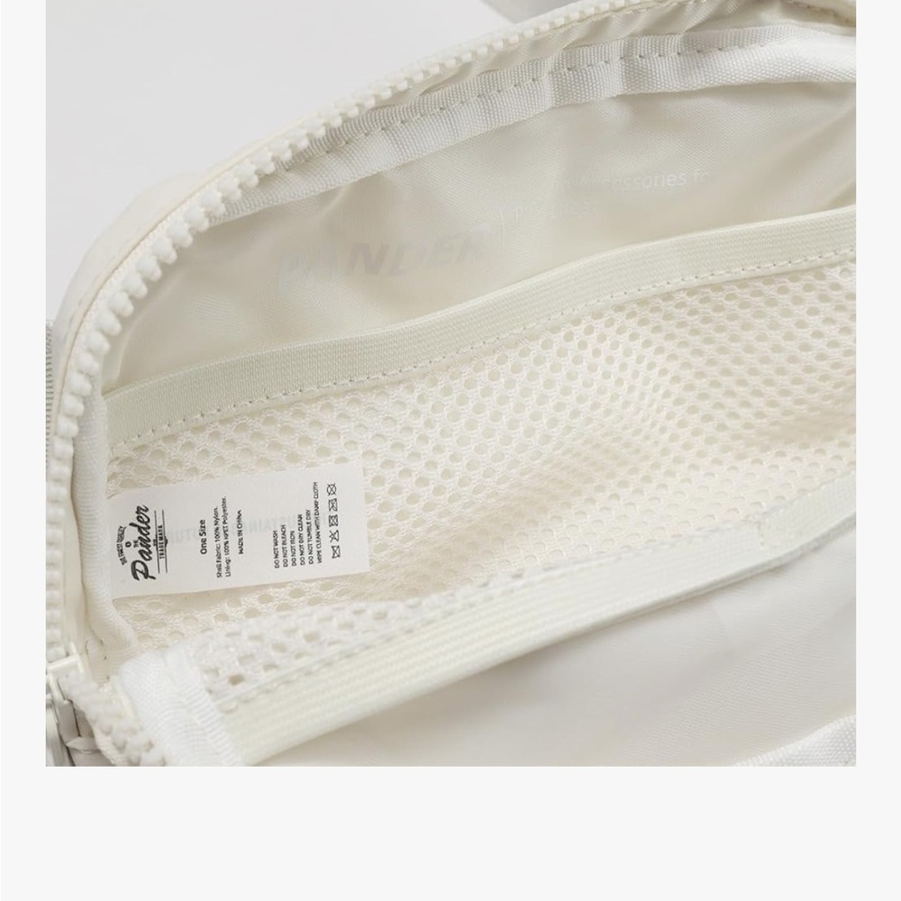 Chic Cream Crossbody Bag/ Fanny Pack - Picture 3 of 6